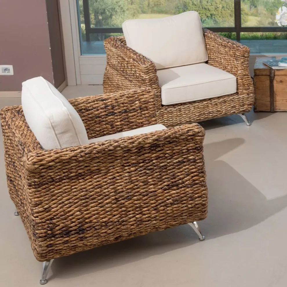 Wohnzimmer im Freien in Bananenweberei mit Kissen - Legolas