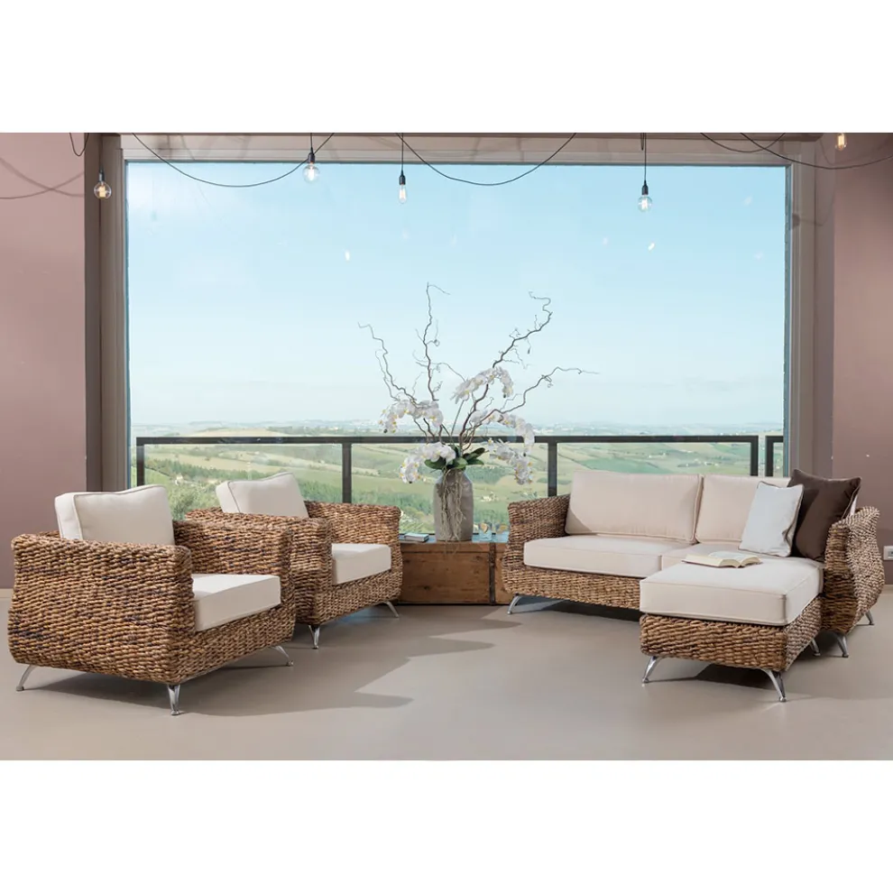 Wohnzimmer im Freien in Bananenweberei mit Kissen - Legolas