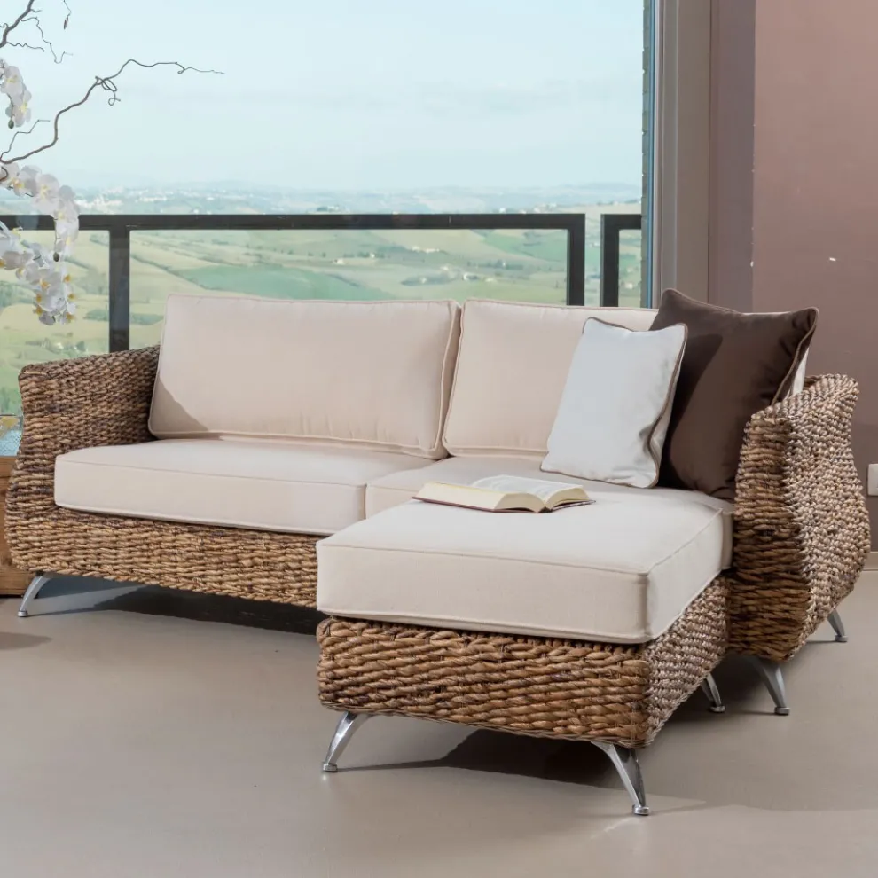 Wohnzimmer im Freien in Bananenweberei mit Kissen - Legolas