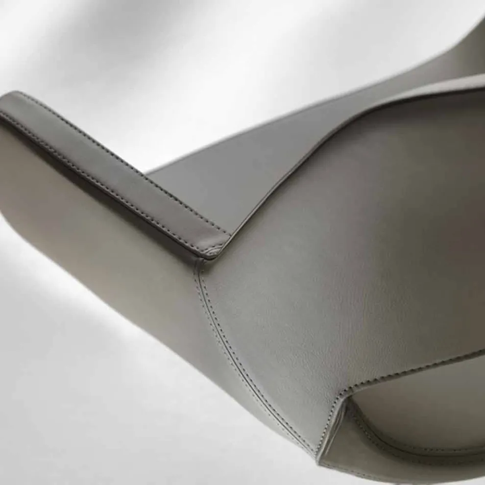 Bürostuhl in modernem Design Summer