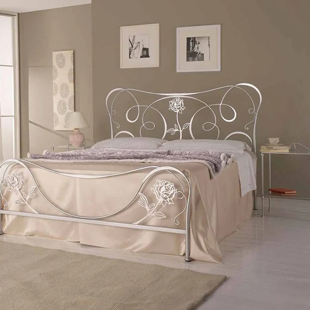 Nefertiti Doppelbett aus Schmiedeeisen in Design