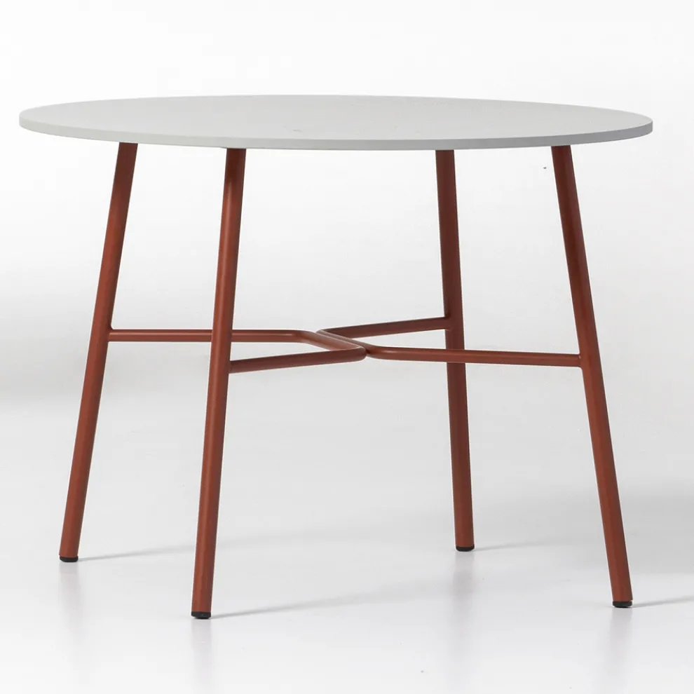 Runder Outdoor-Couchtisch aus HPL mit Metallfuß Made in Italy - Makino