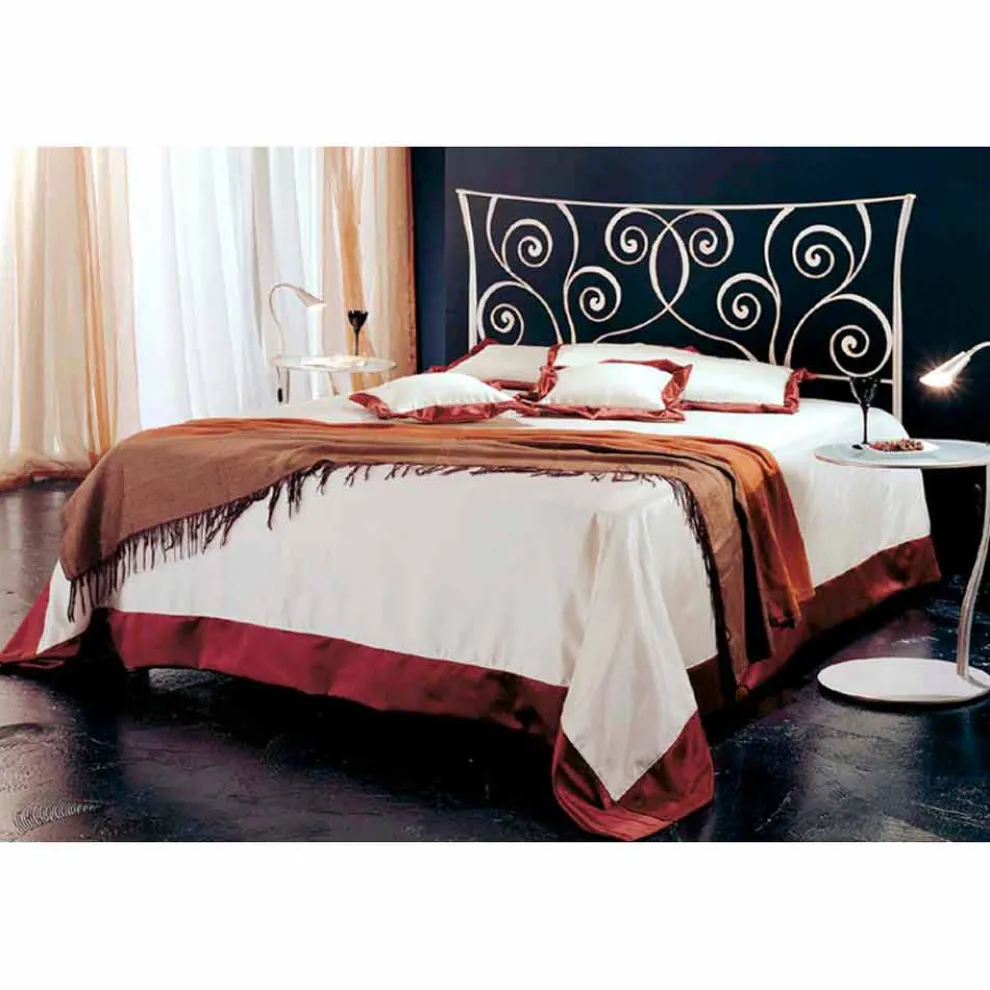 Ares Doppelbett aus Schmiedeeisen in Design