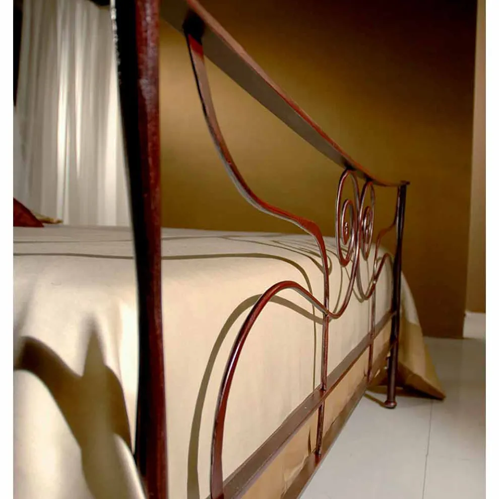 Ares Doppelbett aus Schmiedeeisen in Design