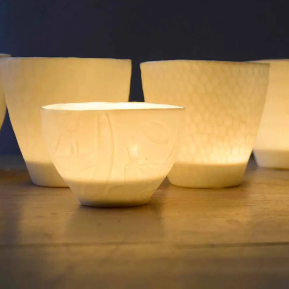 Design Kerzenhalter aus verziertem weißem Porzellan 3 Stück - Arcireale