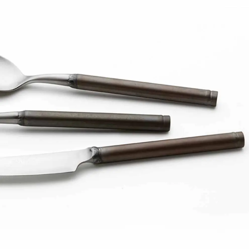 24-teiliges Besteck aus Satinstahl Italienisches Handwerkerdesign - Damerino