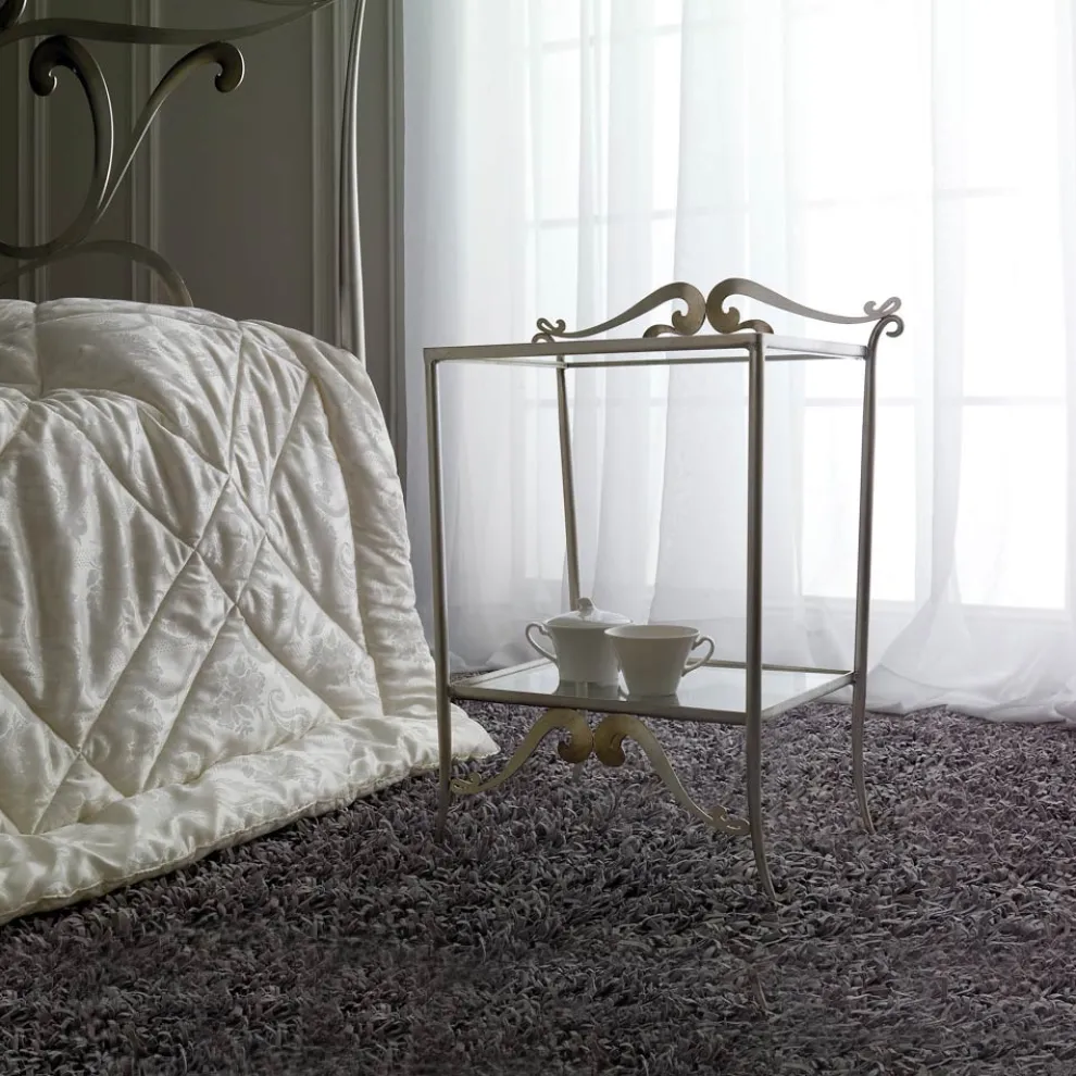 Vollständiger Nachttisch aus Eisen mit Meccata-Silberblatt-Finish, hergestellt in Italien – Venedig