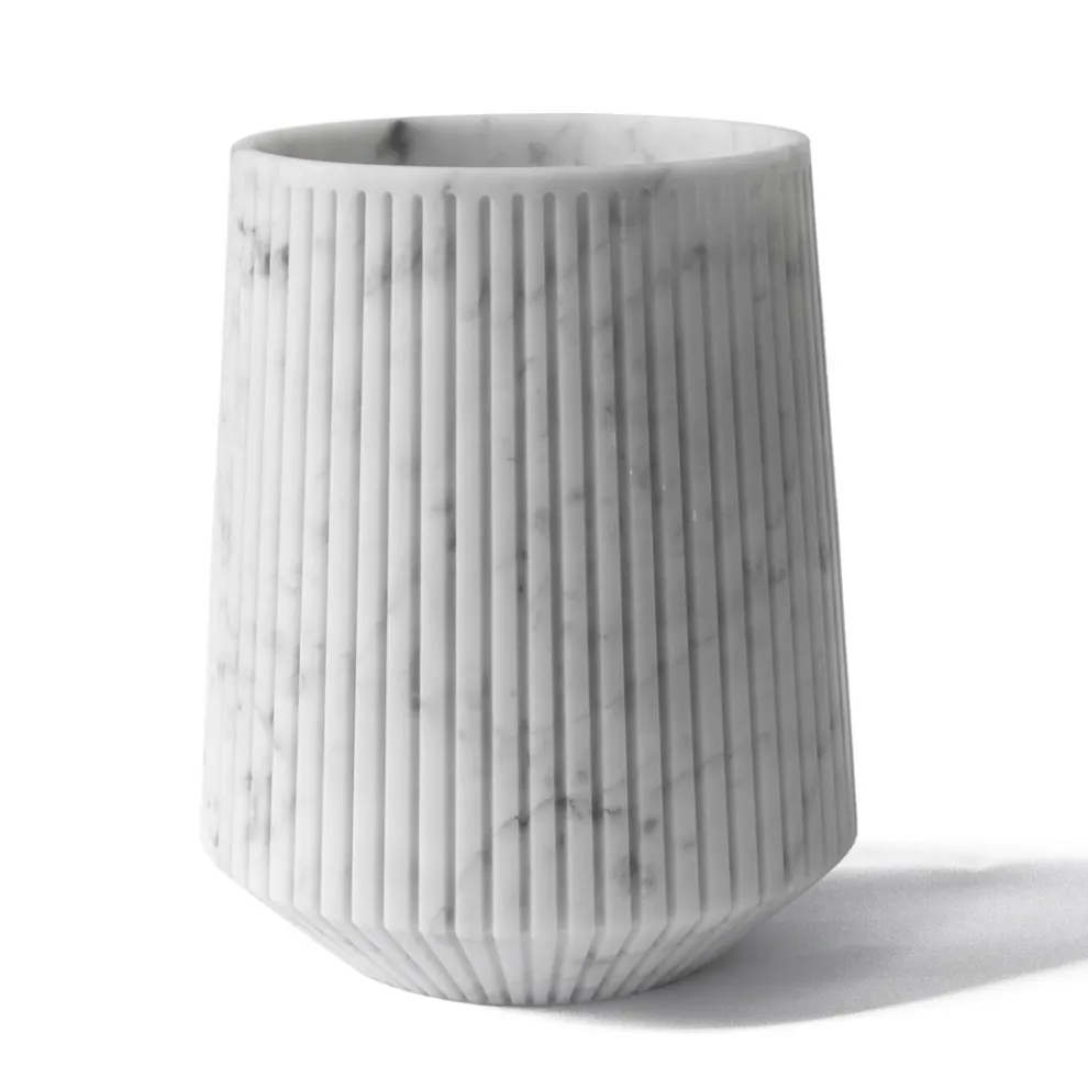 Dekorative Vase aus weißem Carrara-Marmor oder Portoro-Design mit Streifen - Kairo