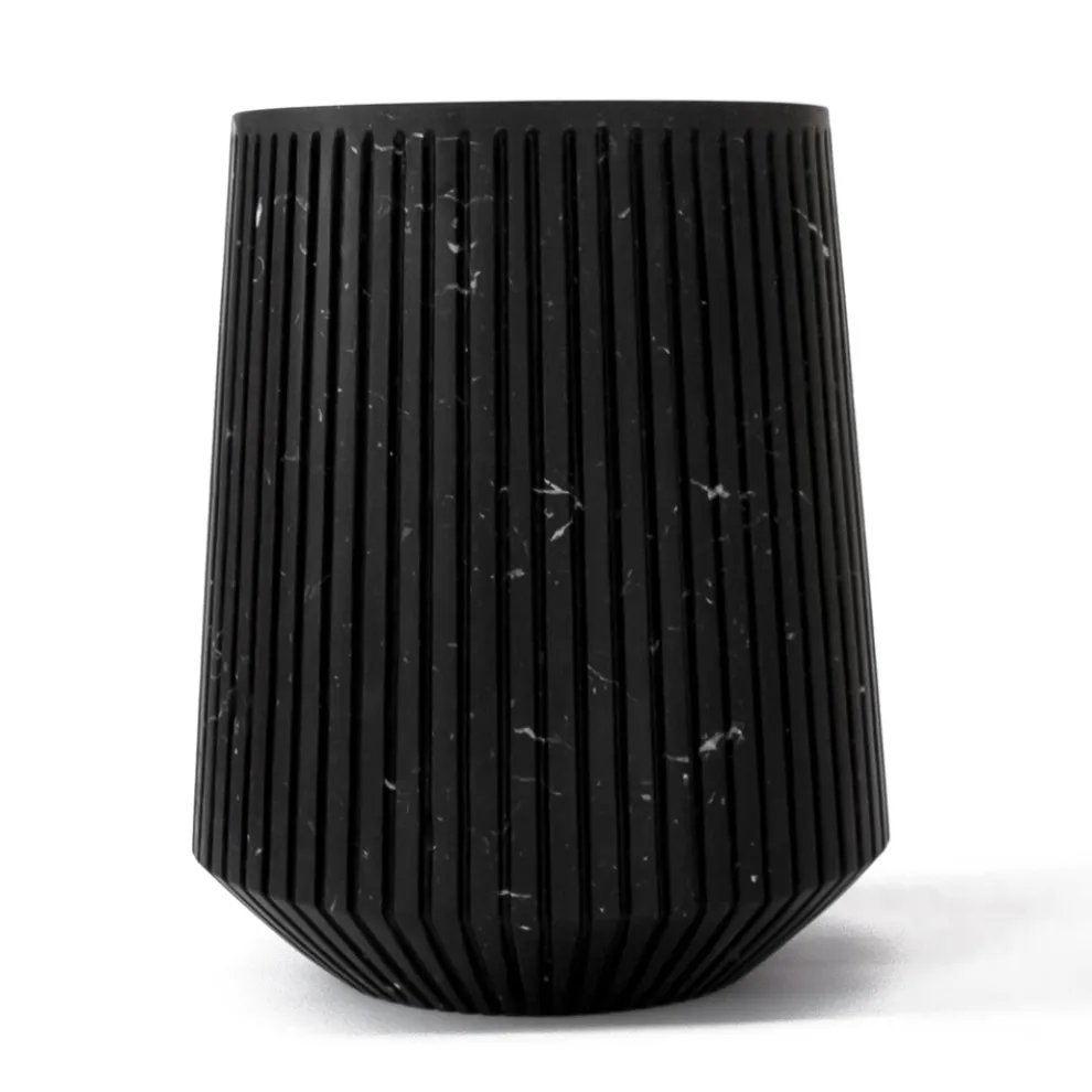 Dekorative Vase aus weißem Carrara-Marmor oder Portoro-Design mit Streifen - Kairo