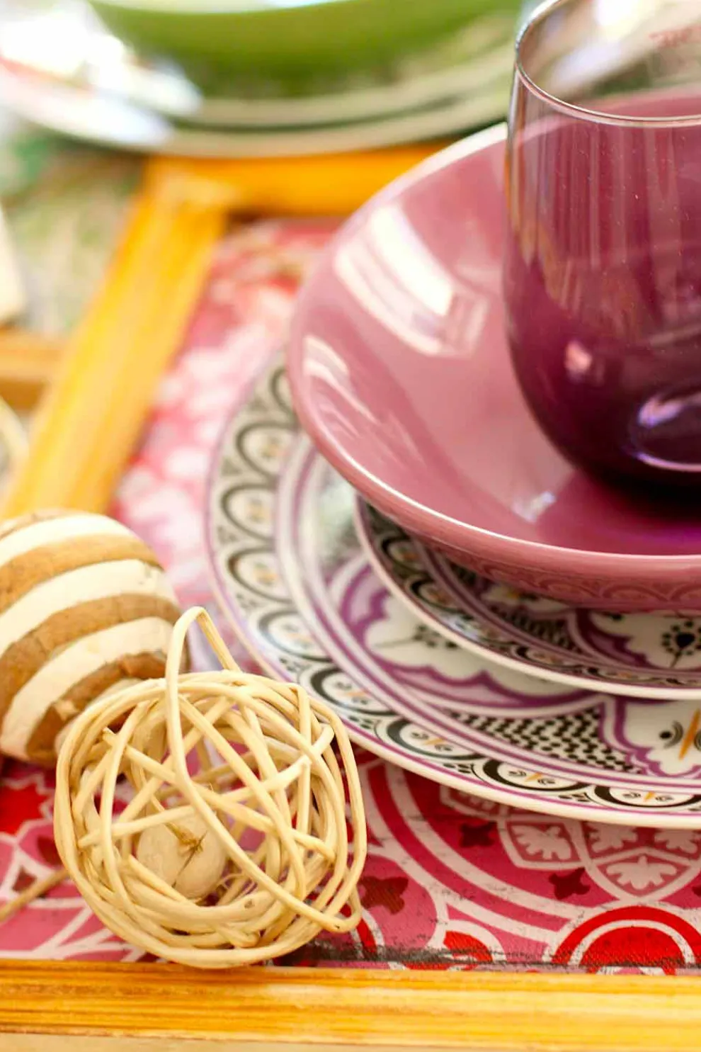 Ethnischer Geschirrservice aus Porzellan und farbigem und modernem Steinzeug 18 Stück - Fez