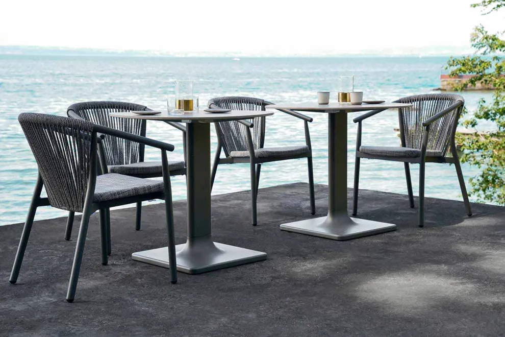 Stapelbarer Gartenstuhl aus Aluminium und technischem Stoff - Smart By Varaschin