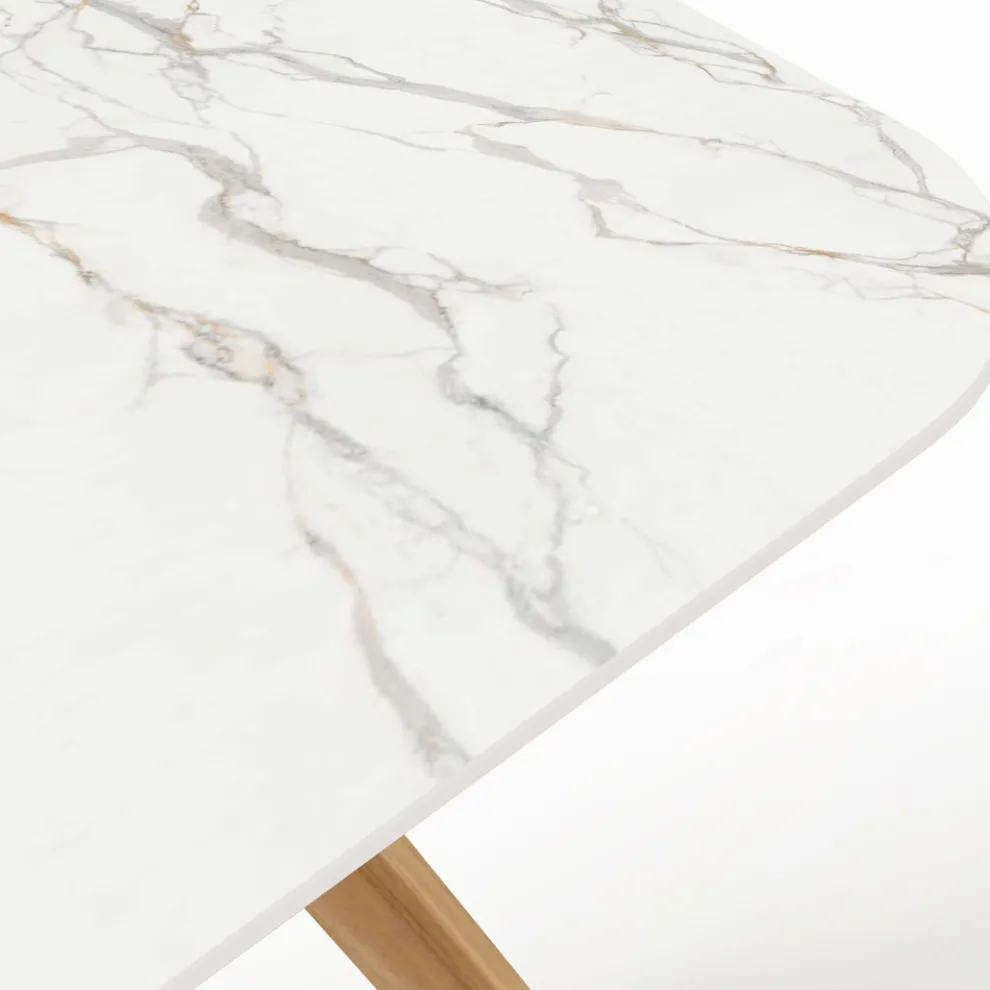 Gartentisch mit Holzsockel und Calacatta-Goldkeramikplatte - Infinity