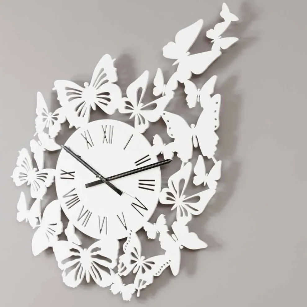 Wanduhr farbiges Holz Modernes Design mit Schmetterlingen verziert - Papilio