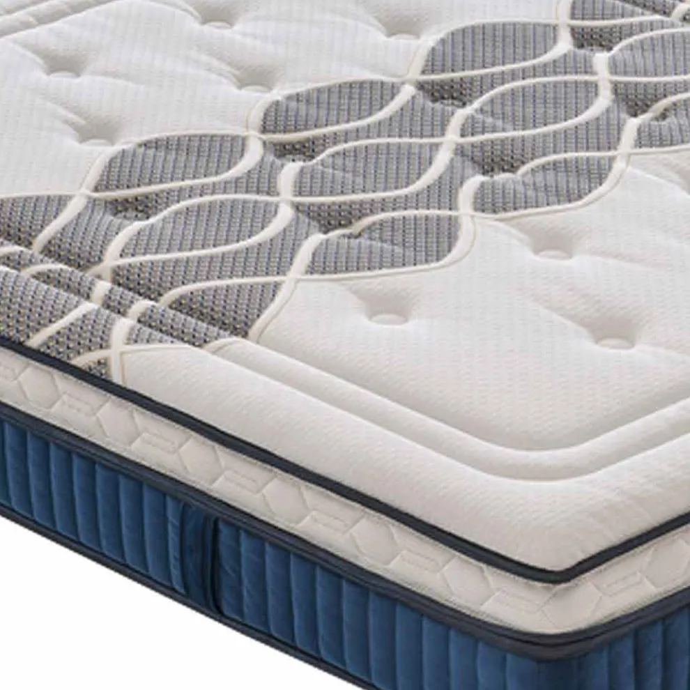 Hochwertige Doppelmatratze aus Memory Foam und Federkern – Grecia