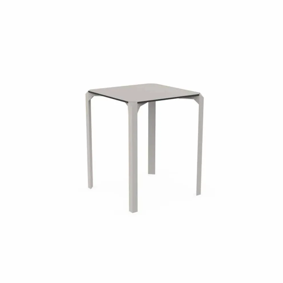 Quadratischer Esstisch Vondom Quartz, modernes Design, 2 Stücke