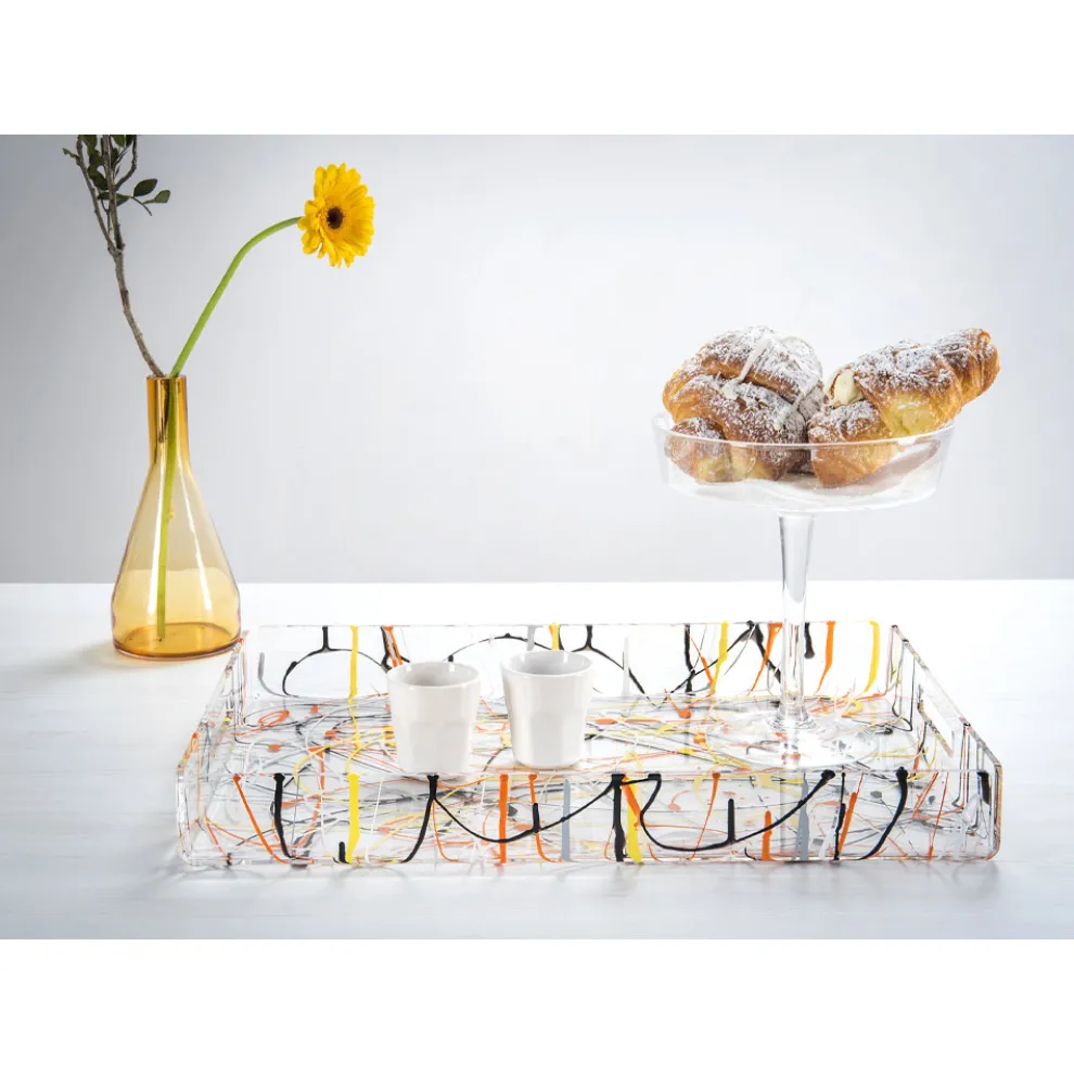 Mehrfarbiges Tablett aus Plexiglas in 2 Größen Made in Italy - Mehrfarbig