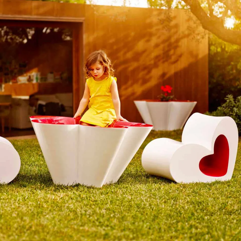 Vondom Agatha Tisch und Blumentopf aus Polyethylen, modernes Design