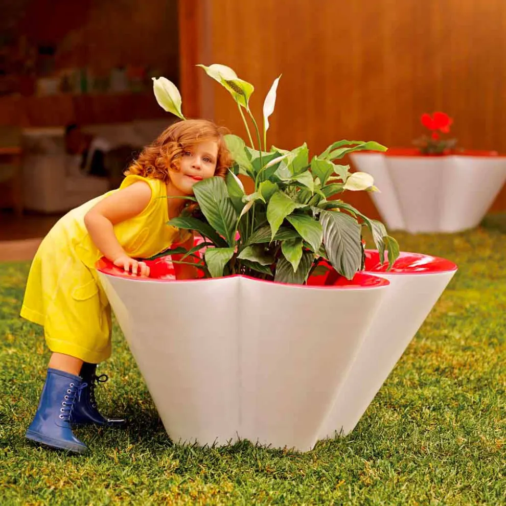 Vondom Agatha Tisch und Blumentopf aus Polyethylen, modernes Design