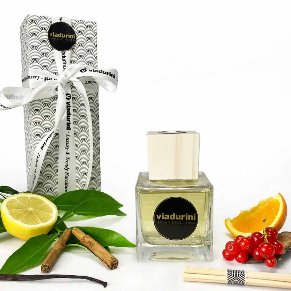Mandarine und Zimt Raumduft 200 ml mit Stäbchen - Lamaddalena