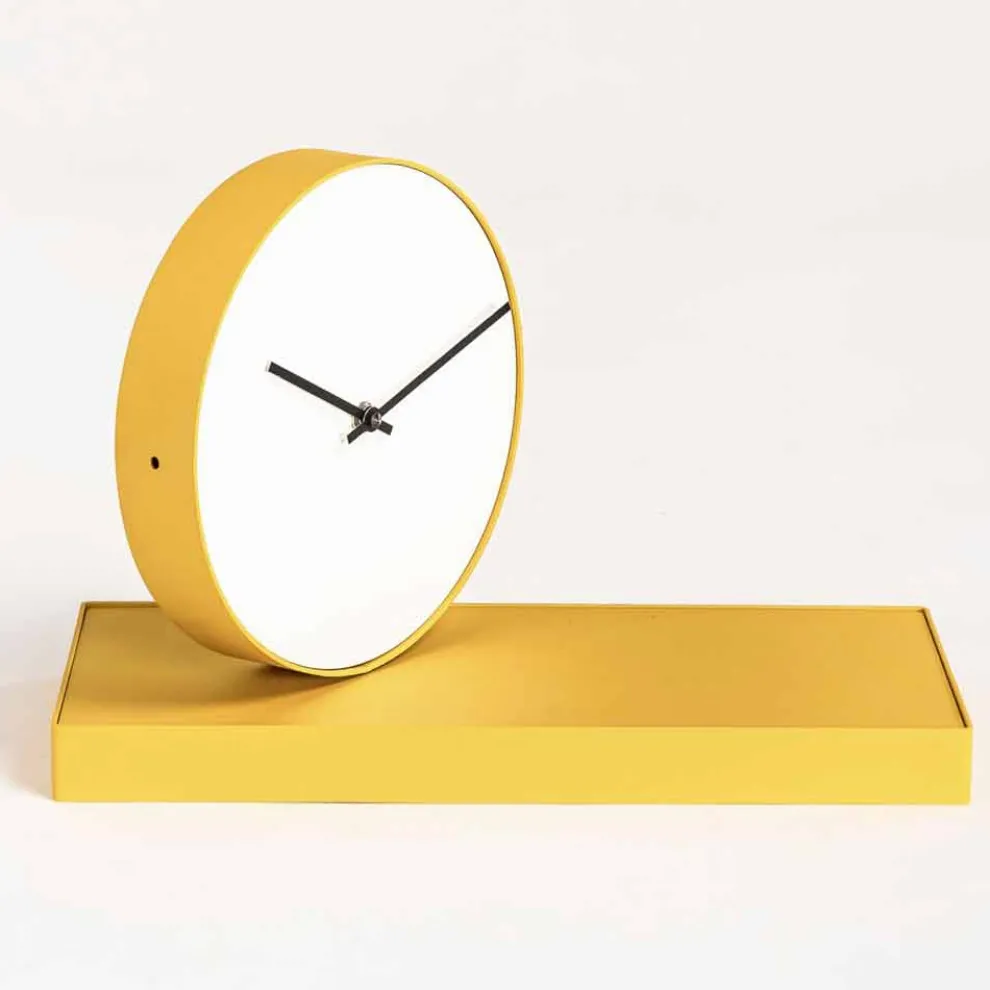 Drehtischuhr mit Stahlspiegel Made in Italy - Verdienstvoll