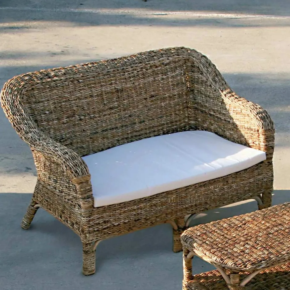 2-Sitzer-Outdoor-Sofa aus natürlichem Bananengeflecht und ecrufarbenem Kissen - Dish