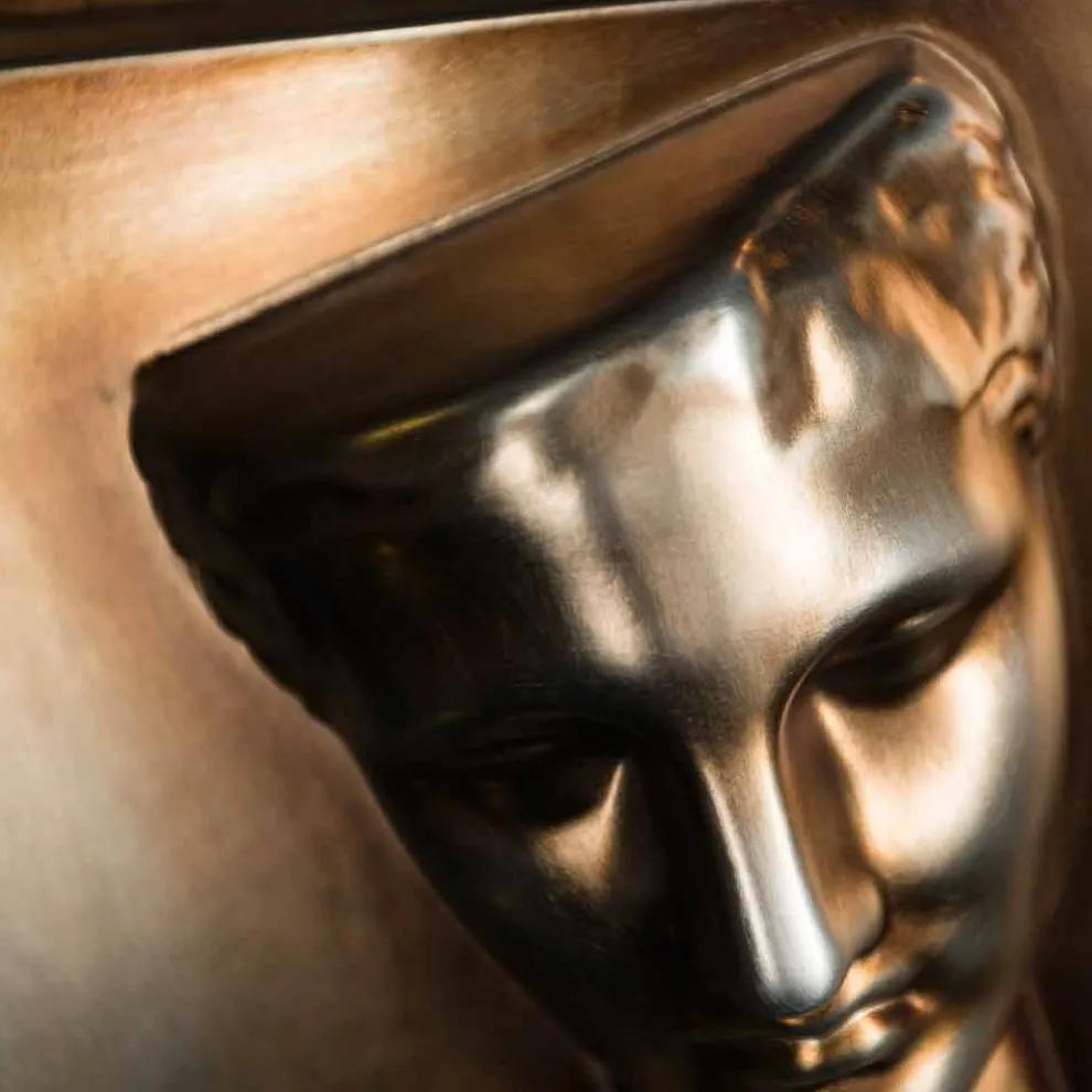 Moderne rechteckige Vase aus farbiger Keramik, handgefertigt in Italien - Lucas