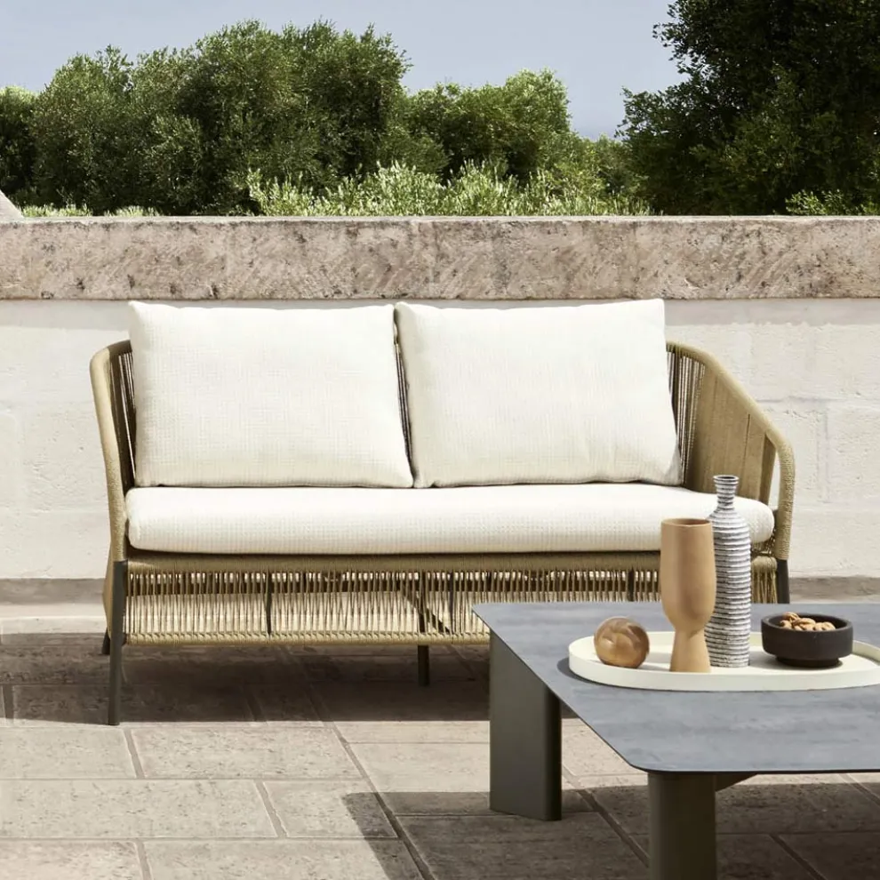 2-Sitzer Gartensofa aus Aluminium mit Geflecht - Cricket von Varaschin
