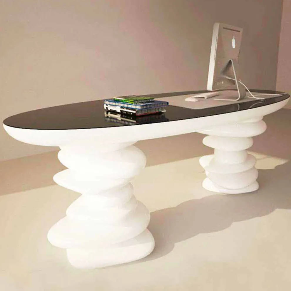 Schreibtisch in modernem Design Aldington von Hand hergestellt