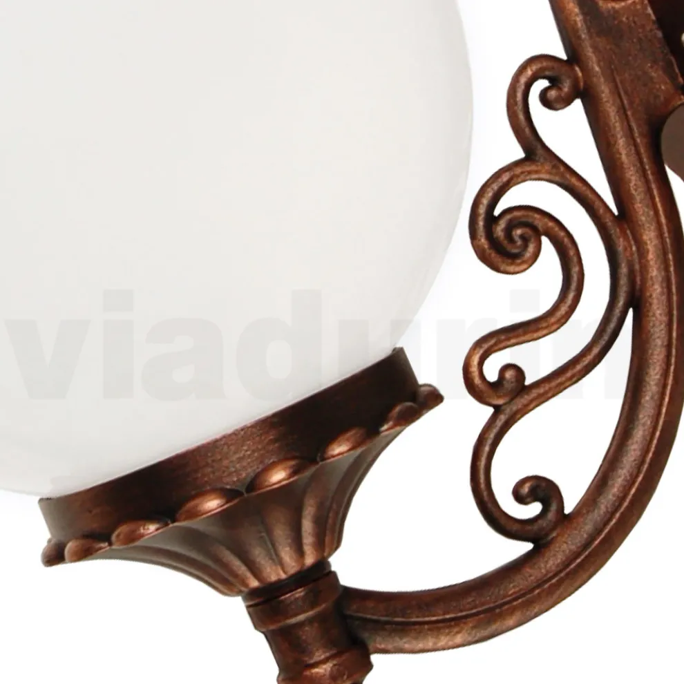 Applikation mit Acrylkugel und Struktur aus Aluminiumdruckguss - Trovanero