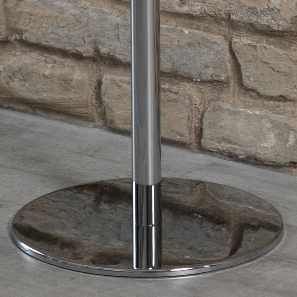 4-armiger Kleiderständer aus Stahl und transparentem Acryl - Gloriano