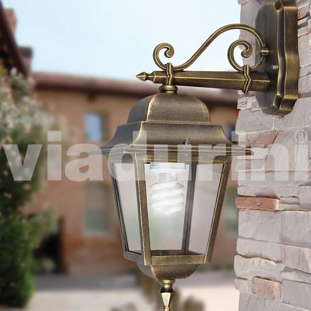 Außenwandleuchte aus Aluminium, hergestellt in Italien, Aquilina