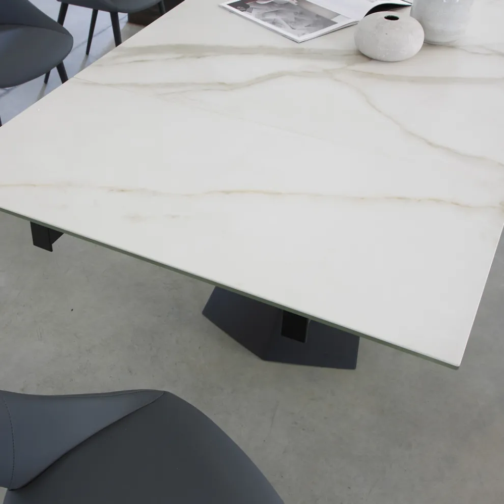 Ausziehbarer Esstisch bis 270 cm mit Keramikglasplatte - Trasimeno