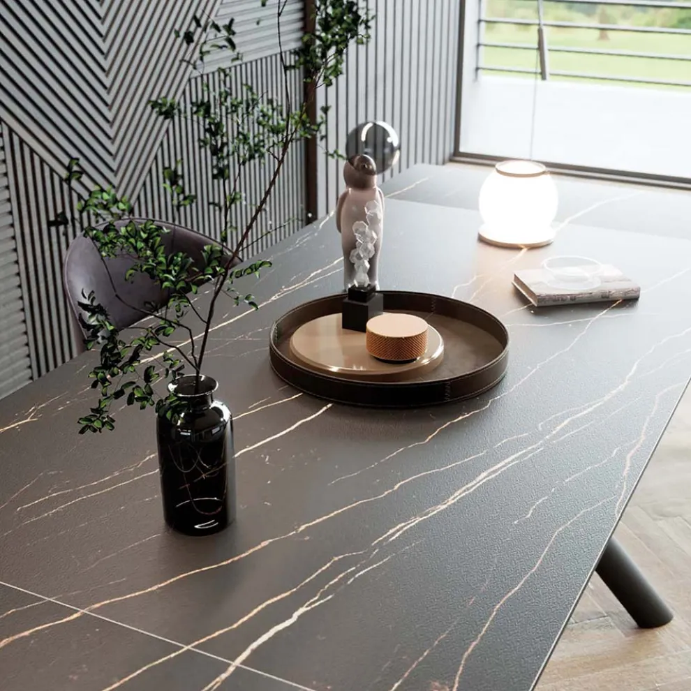 Ausziehbarer Esstisch in verschiedenen Ausführungen – Shaila