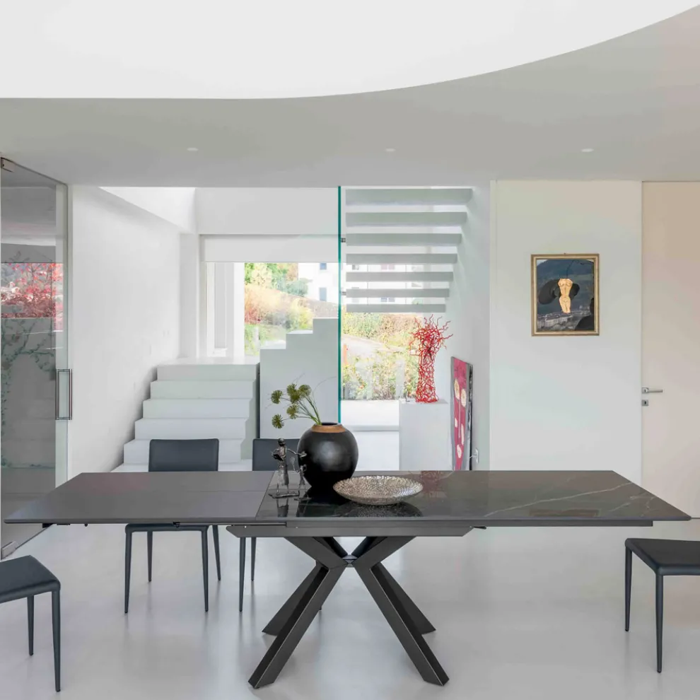 Ausziehbarer Tisch aus polierter Calacatta-Schwarzkeramik Starlit - Balia