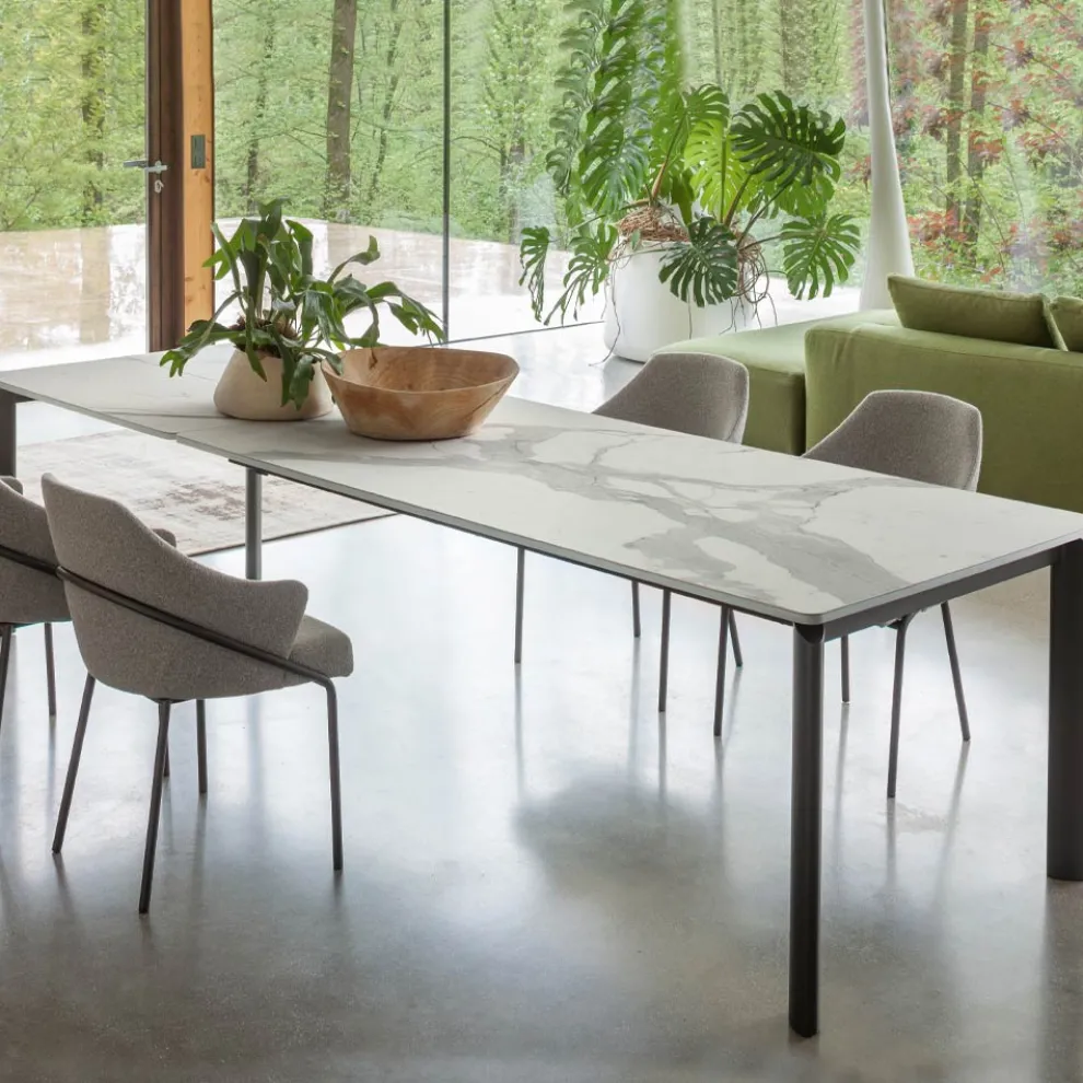 Ausziehbarer Tisch auf 298 cm aus Keramik und Metall Made in Italy – Tulip