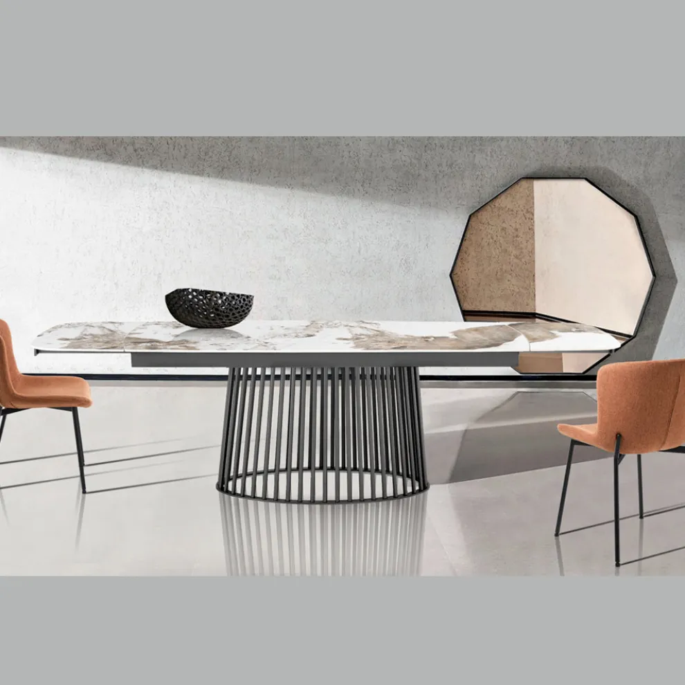 Ausziehbarer Tisch bis 260 cm in Keramik-, Marmor- und Metallausführung - Veneto