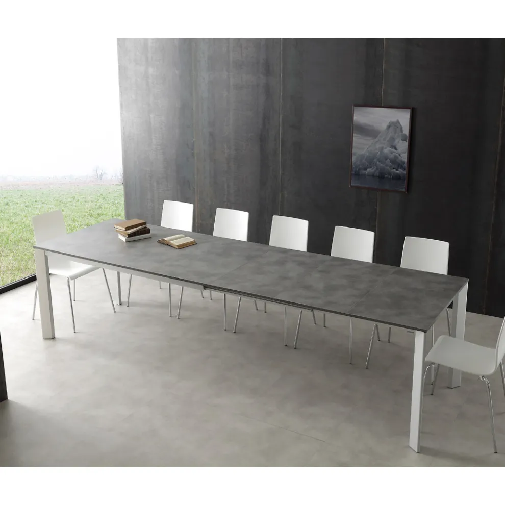 Ausziehbarer Tisch bis zu 3 Meter aus Aluminium und Urbino-Melamin