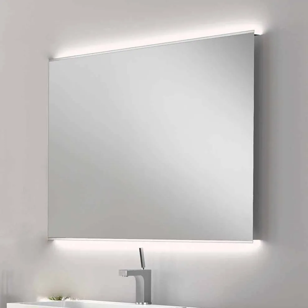Badezimmerspiegel mit modernem Design LED-Licht mit Satinkanten Veva