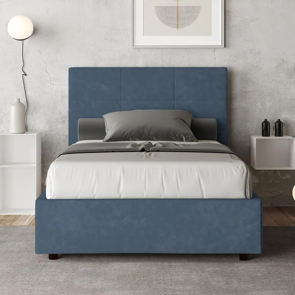 Bett 140x200 cm mit rechteckigem Kopfteil aus Mikrofaser Made in Italy - Brina