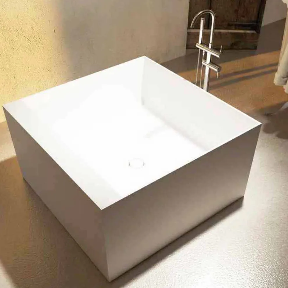 Design quadratische Badewanne freestanding Argentera, made in Italy