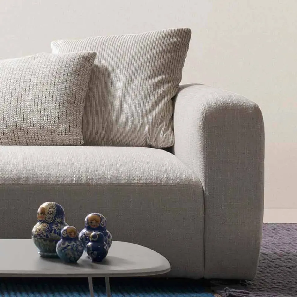 Design-Modulsofa aus Softly-Stoff, hergestellt in Italien