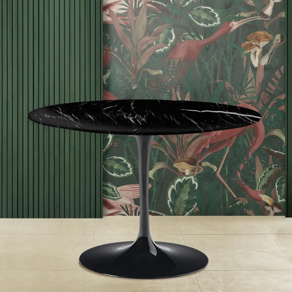 Eero Saarinen Tulpentisch H 74 mit schwarzer Marquinia-Marmorplatte Made in Italy - Scharlachrot