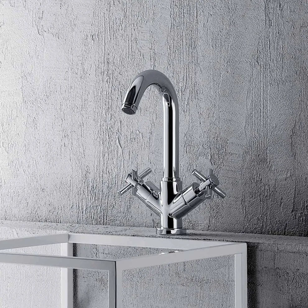 Einstellbarer Einlochhahn mit Chrom-Messing-Abfluss Made in Italy - Zumbo