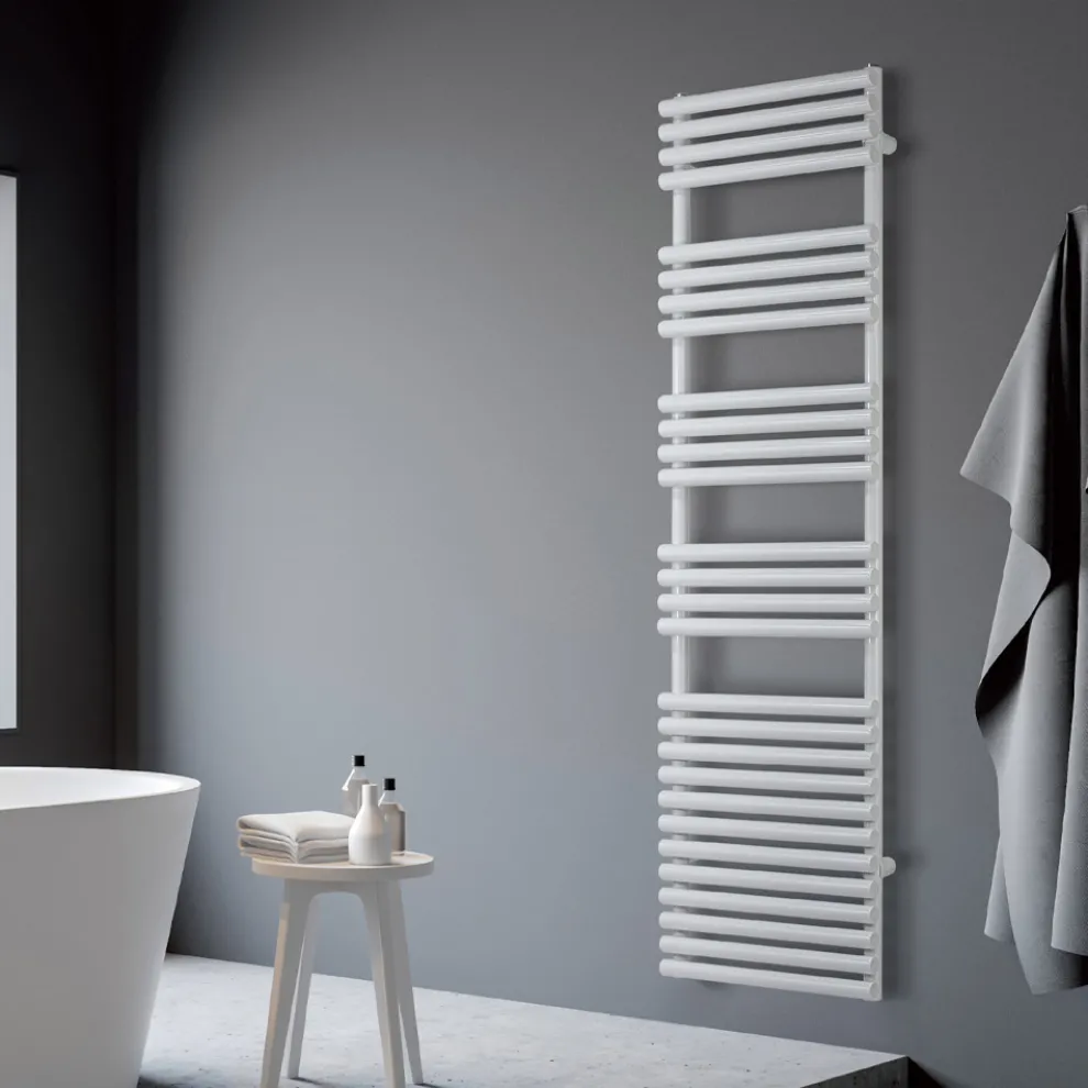 Elektrischer Handtuchwärmer aus reinweißem Stahl, hergestellt in Italien – Zitrone