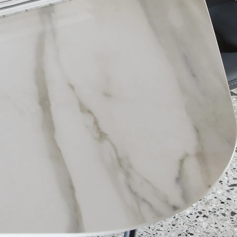 Elliptischer Esstisch aus Stahl und polierter Keramik Florim - Gelsino