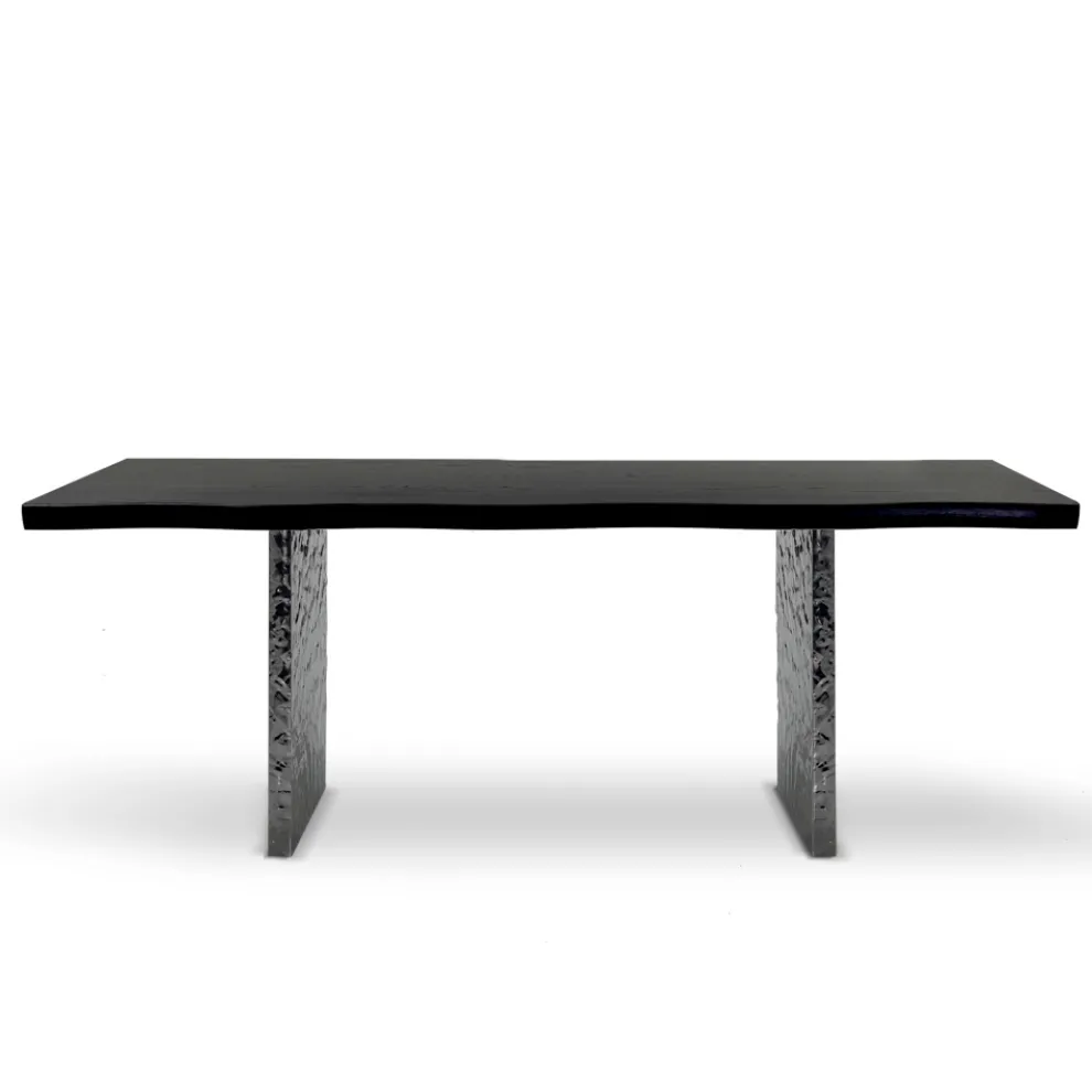 Esstisch aus Furnier und gehämmertem Stahl, hergestellt in Italien – Strappo