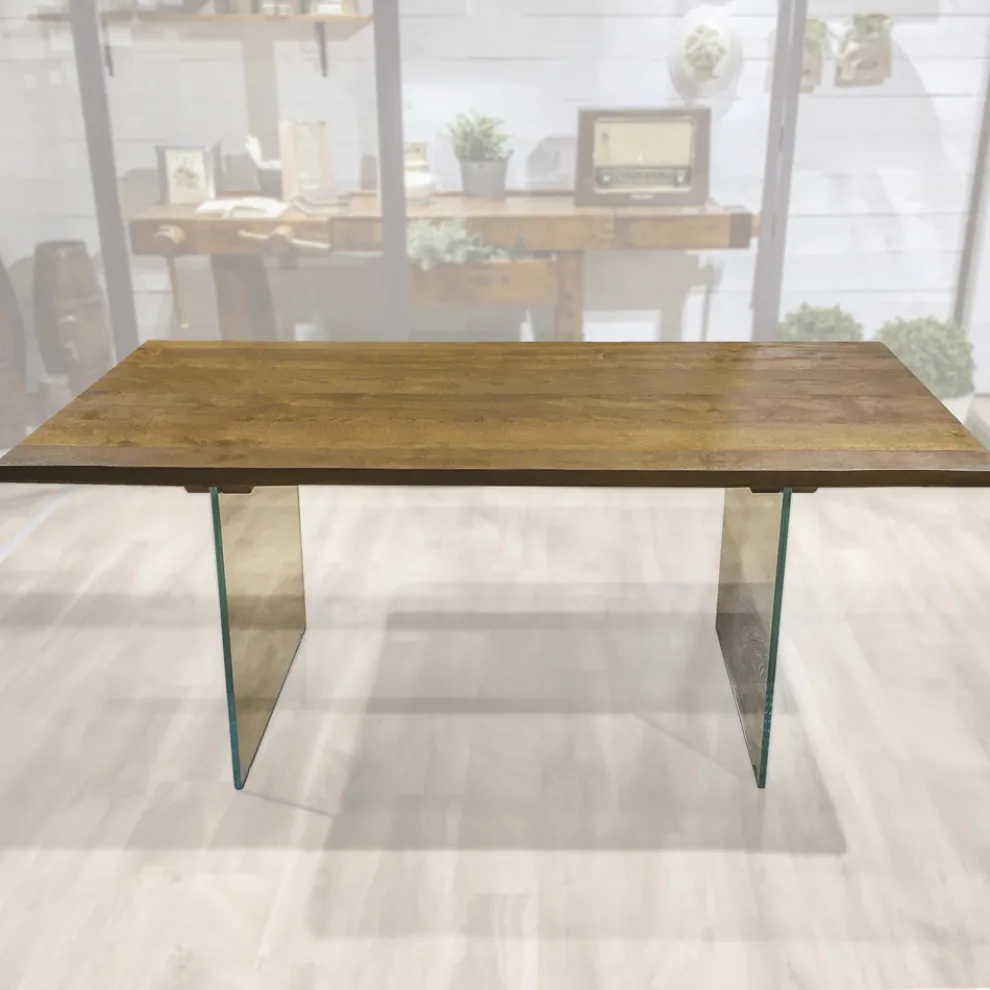 Esstisch aus massiver Eiche und Kristallsockel Made in Italy - Iker