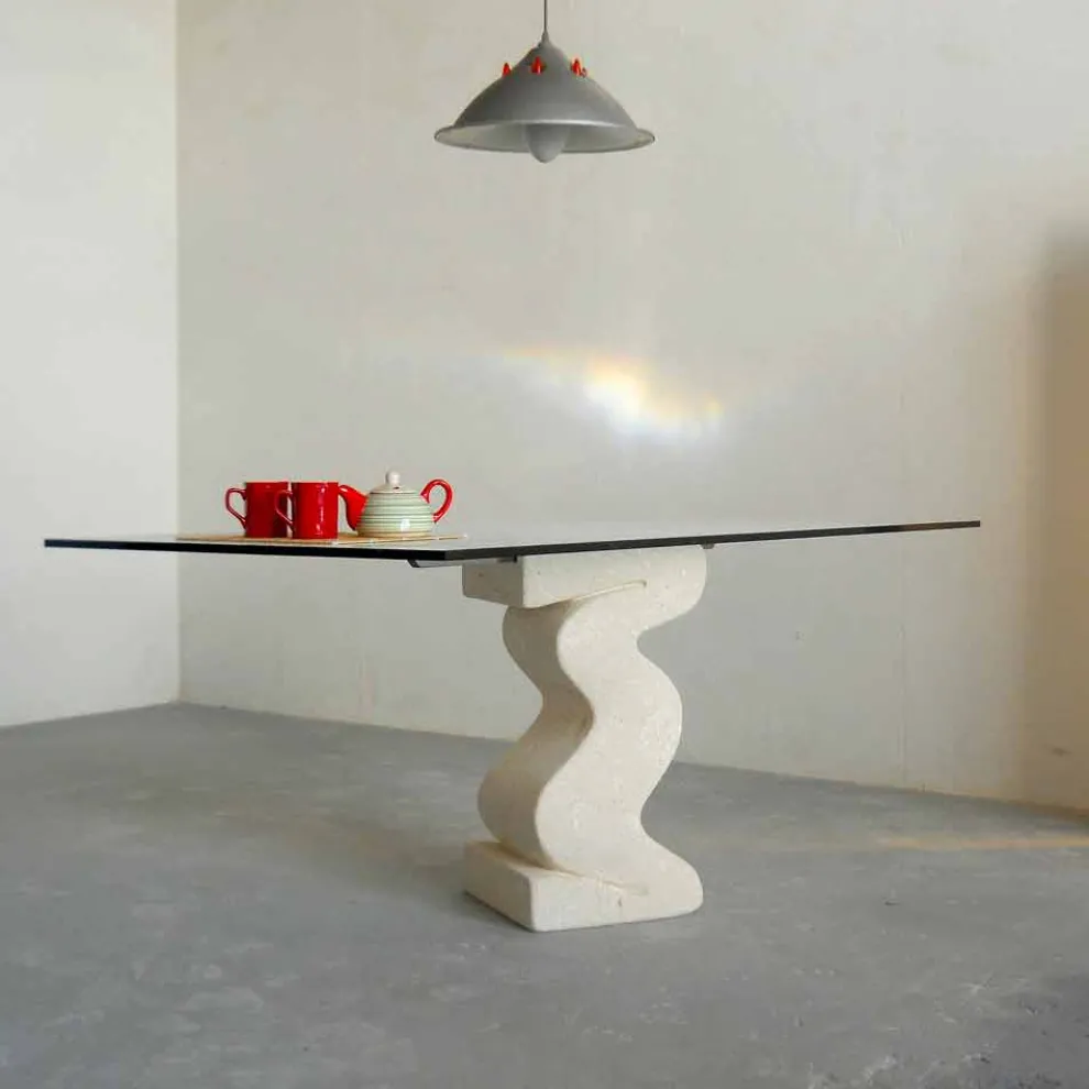 Esstisch in modernem Design aus Stein und Kristall Anteros