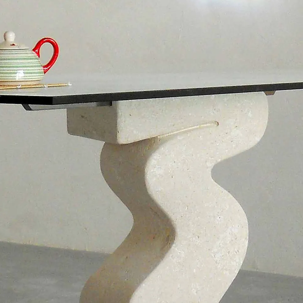 Esstisch in modernem Design aus Stein und Kristall Anteros