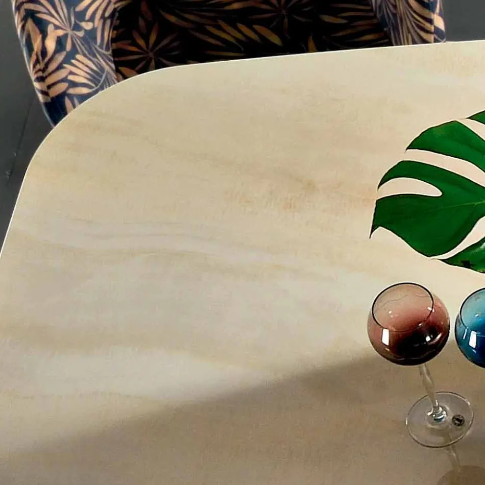 Esstisch mit feiner Keramikplatte, hergestellt in Italien – Settimmio